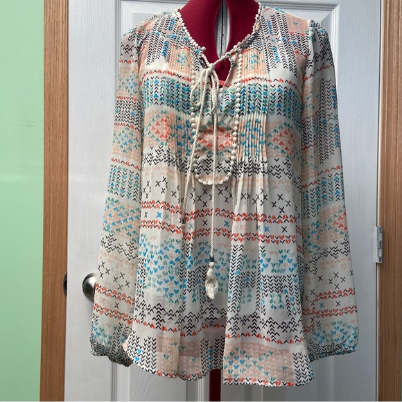 Daniel Rainn women sheer lined tank top adjustable straps blouse. Size S. Used.. - Picture 6 of 8